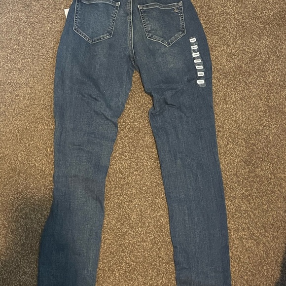 Jessica Simpson Small Maternity pants! - Picture 3 of 3